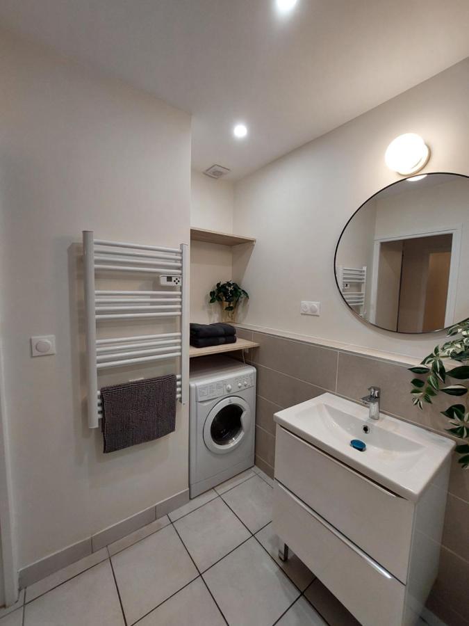 Apt Lyon Flachet Villeurbanne Exterior photo